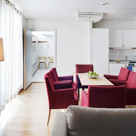 Forenom Apartments Stockholm Kista Exteriör bild