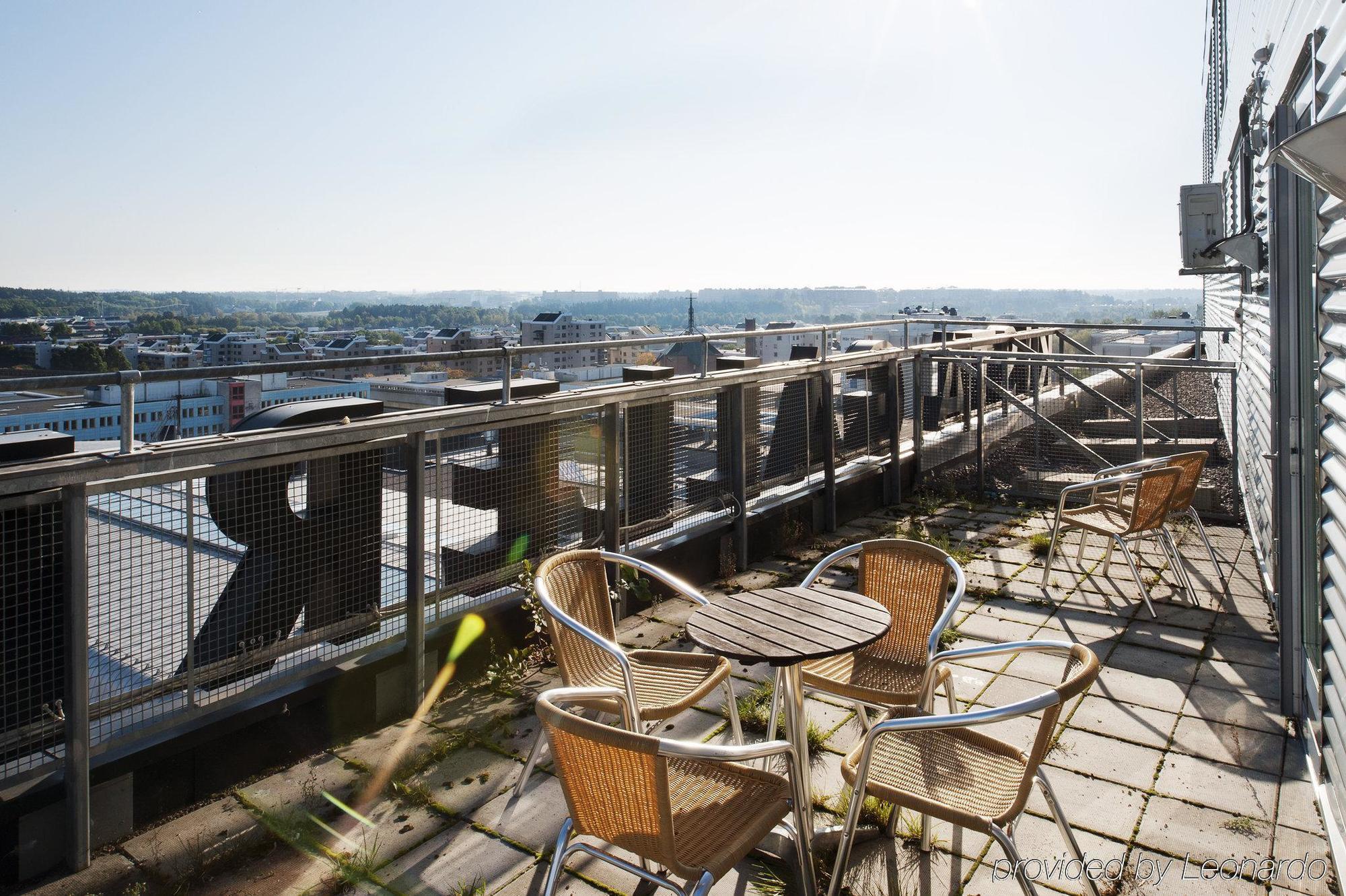 Forenom Apartments Stockholm Kista Rum bild