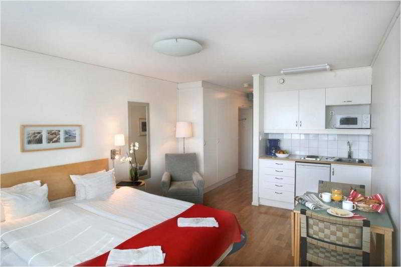 Forenom Apartments Stockholm Kista Exteriör bild